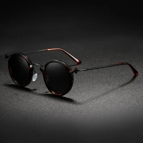 Solario Polarized Shades - Image 4