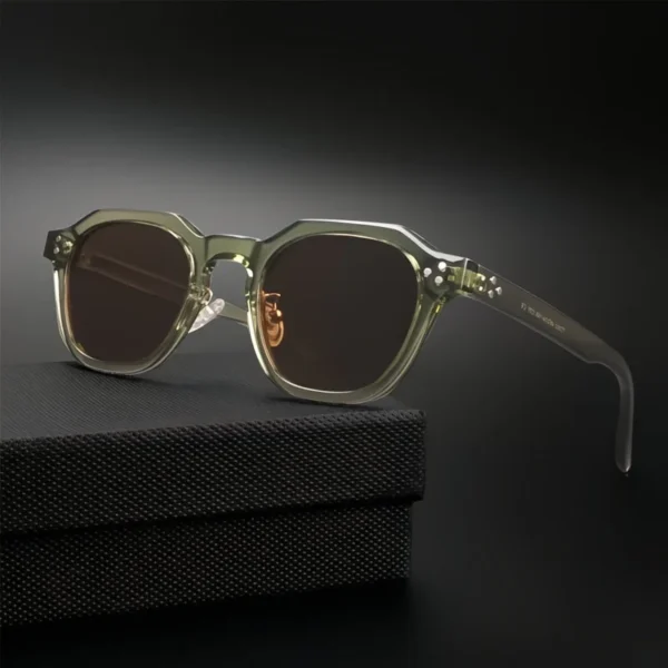 Nova Polarized Sunglasses - Image 3