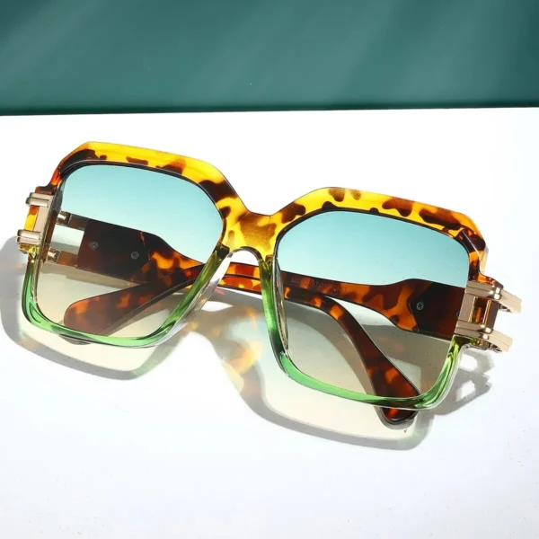 Victoria Retro Sunglasses - Image 10